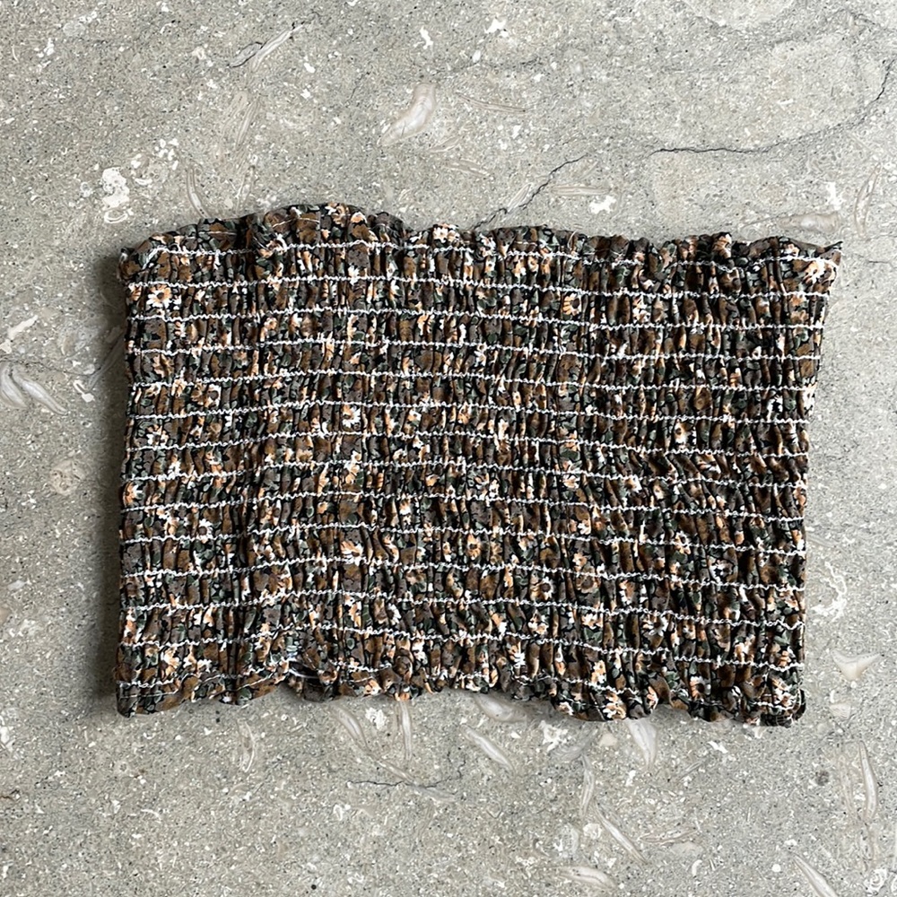 BRANDY MELVILLE cropped tube top